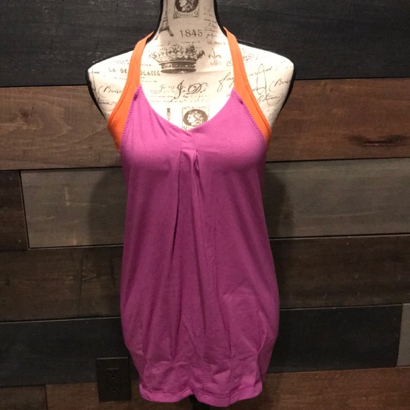 Lululemon athletica active wear top - Picture 3 of 7